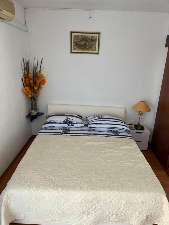 Apartments Despotovic Vis Kültér fotó